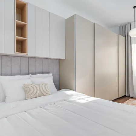 Sandomierska 21 By Nyx 华沙