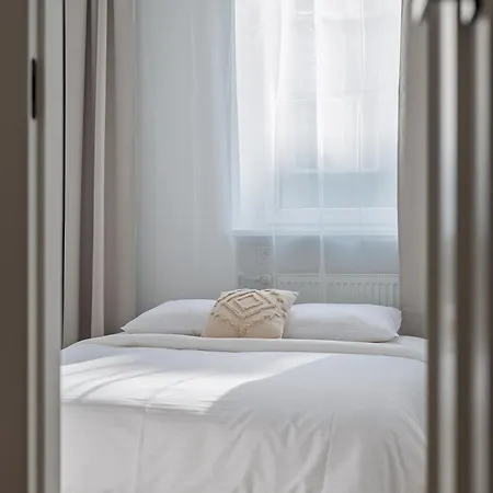 Sandomierska 21 By Nyx アパート